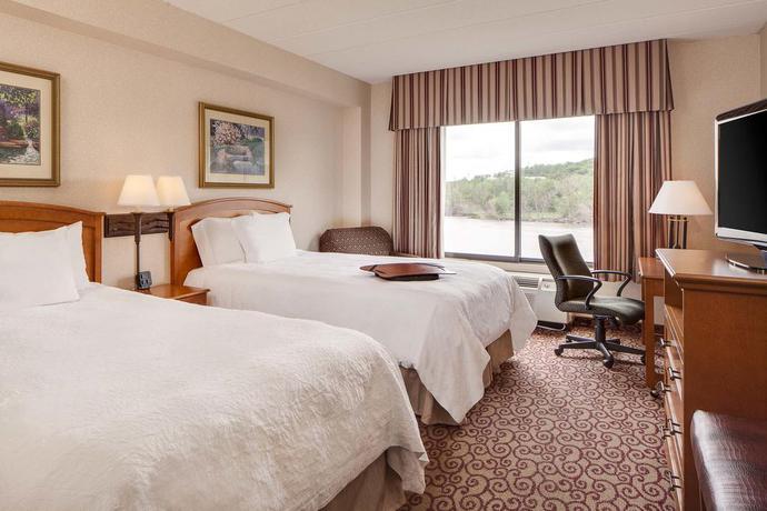 Imagen general del Hotel Hampton Inn Council Bluffs. Foto 7