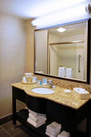 Imagen de la habitación del Hotel Hampton Inn Crystal River, Fl. Foto 3