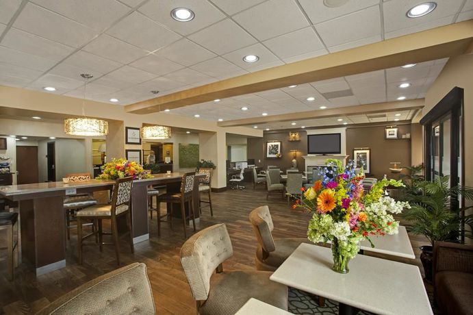 Imagen general del Hotel Hampton Inn Cullman. Foto 10