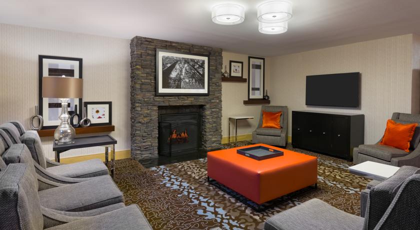 Imagen general del Hotel Hampton Inn Danbury. Foto 2
