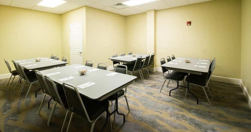 Imagen de los interiores del Hotel Hampton Inn Daytona Shores - Oceanfront. Foto 11