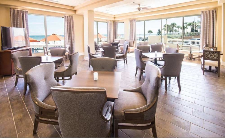 Imagen del bar/restaurante del Hotel Hampton Inn Daytona Shores - Oceanfront. Foto 6