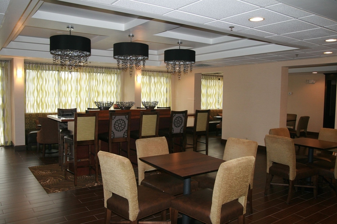 Imagen del bar/restaurante del Hotel Hampton Inn Daytona/ormond Beach. Foto 5