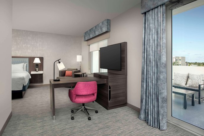 Imagen de la habitación del Hotel Hampton Inn Delray Beach. Foto 3