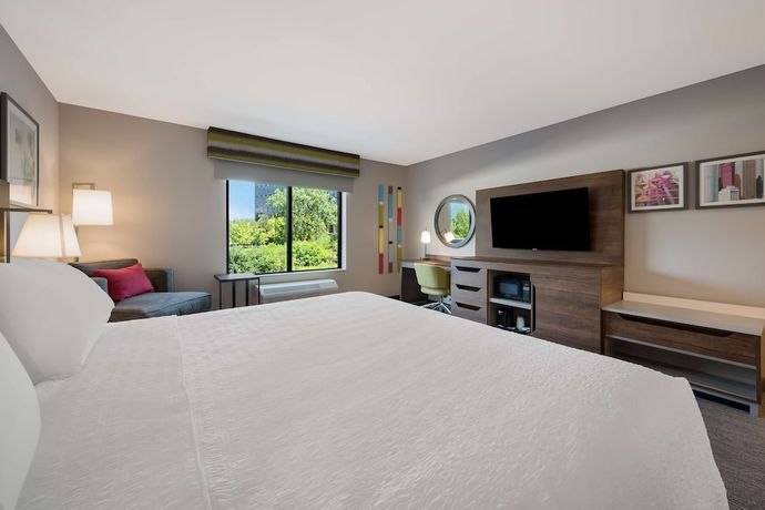 Imagen de la habitación del Hotel Hampton Inn Detroit Southfield. Foto 16