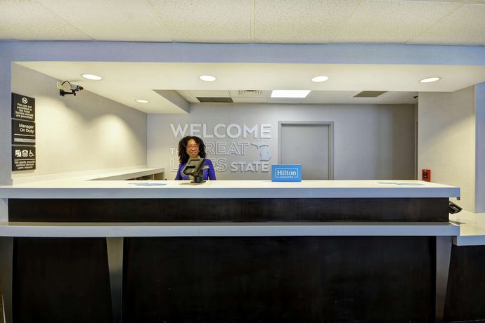 Imagen de los interiores del Hotel Hampton Inn Detroit/Madison Heights/South Troy. Foto 17