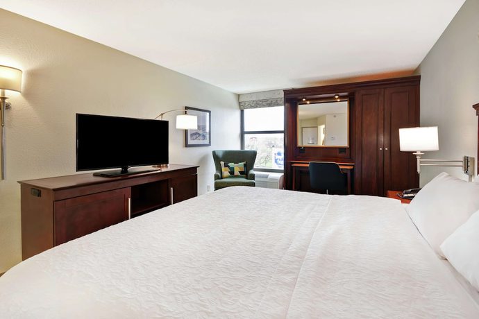 Imagen de la habitación del Hotel Hampton Inn Detroit/Madison Heights/South Troy. Foto 9