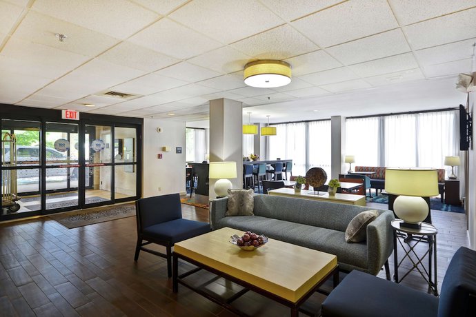 Imagen de los interiores del Hotel Hampton Inn Detroit/Madison Heights/South Troy. Foto 19
