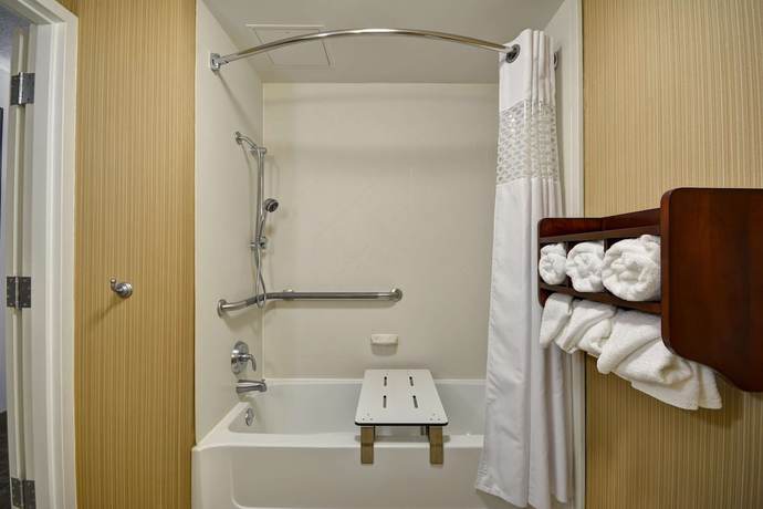 Imagen de la habitación del Hotel Hampton Inn Detroit/Northville. Foto 4