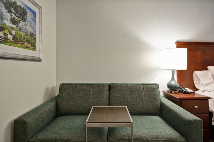 Imagen de la habitación del Hotel Hampton Inn Detroit/Northville. Foto 11