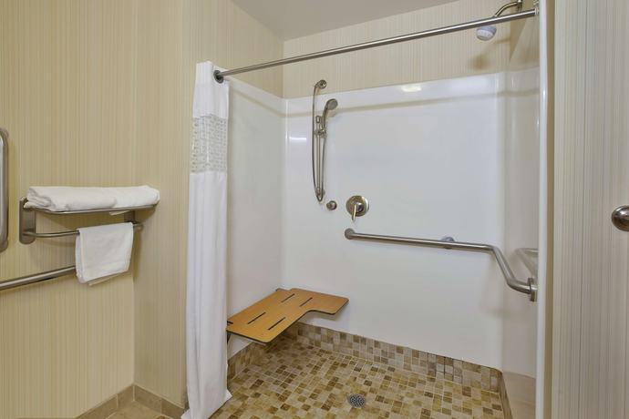 Imagen de la habitación del Hotel Hampton Inn Detroit/Utica-Shelby Township. Foto 6