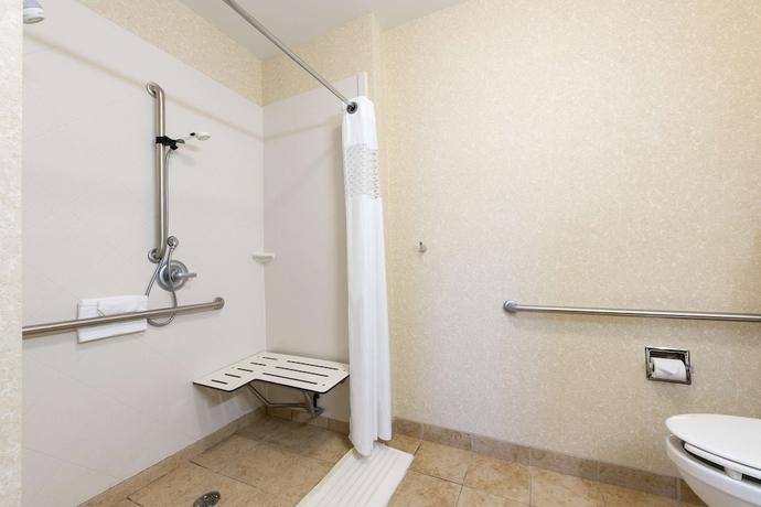 Imagen de la habitación del Hotel Hampton Inn Detroit/roseville. Foto 5