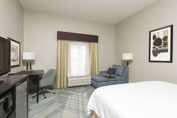 Imagen de la habitación del Hotel Hampton Inn Detroit/roseville. Foto 14