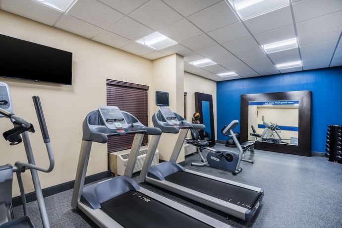 Imagen de los interiores del Hotel Hampton Inn Dover, Dover. Foto 18