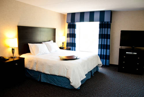 Imagen de la habitación del Hotel Hampton Inn Doylestown. Foto 11