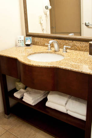 Imagen de la habitación del Hotel Hampton Inn Doylestown. Foto 13