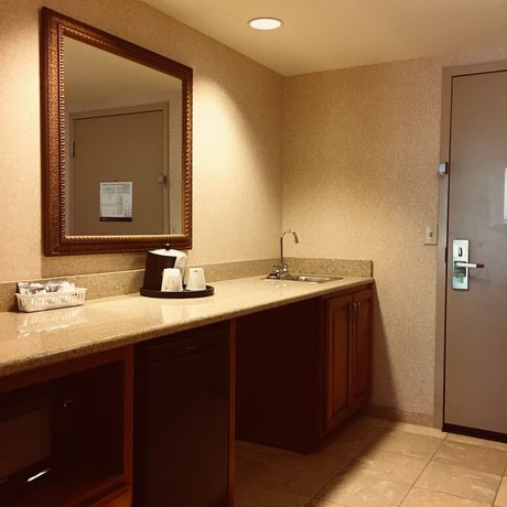 Imagen de la habitación del Hotel Hampton Inn Dubuque. Foto 6