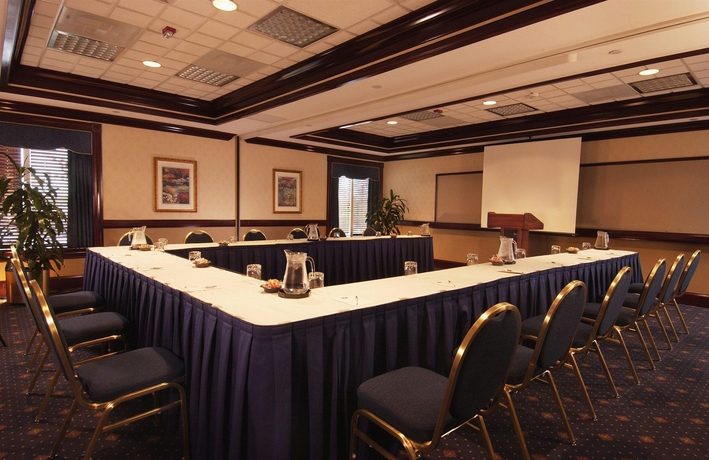 Imagen de los interiores del Hotel Hampton Inn Dulles - Cascades. Foto 13