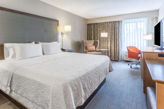 Imagen de la habitación del Hotel Hampton Inn Eau Claire. Foto 11