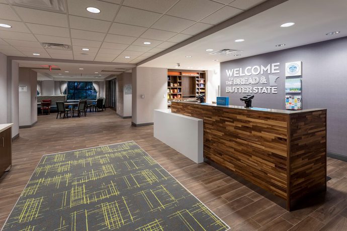 Imagen de los interiores del Hotel Hampton Inn Eden Prairie Minneapolis. Foto 19