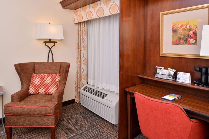 Imagen de la habitación del Hotel Hampton Inn Elkhart IN. Foto 10