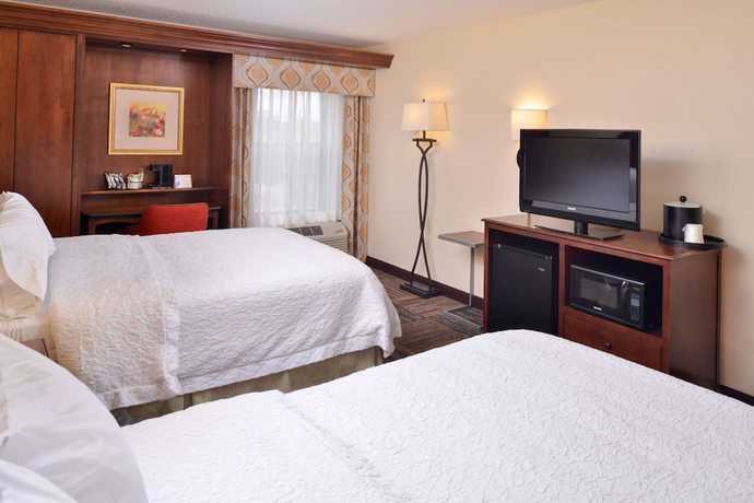 Imagen de la habitación del Hotel Hampton Inn Elkhart IN. Foto 16