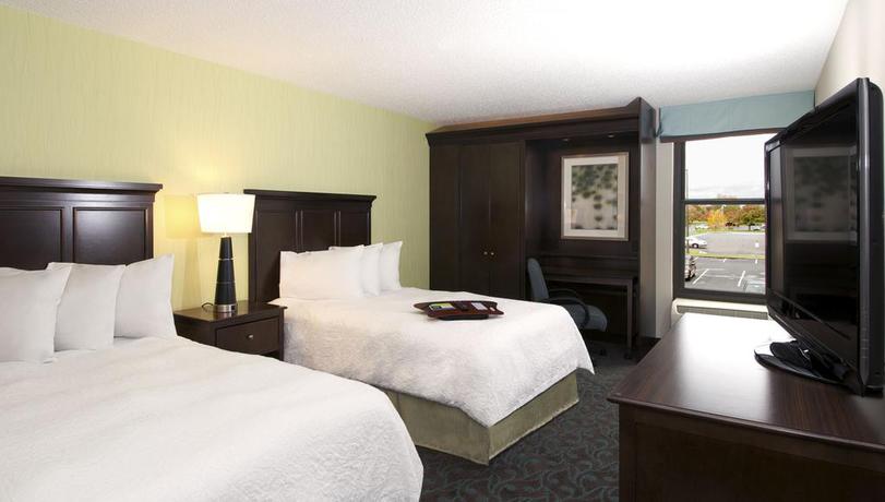 Imagen general del Hotel Hampton Inn Evansville. Foto 12