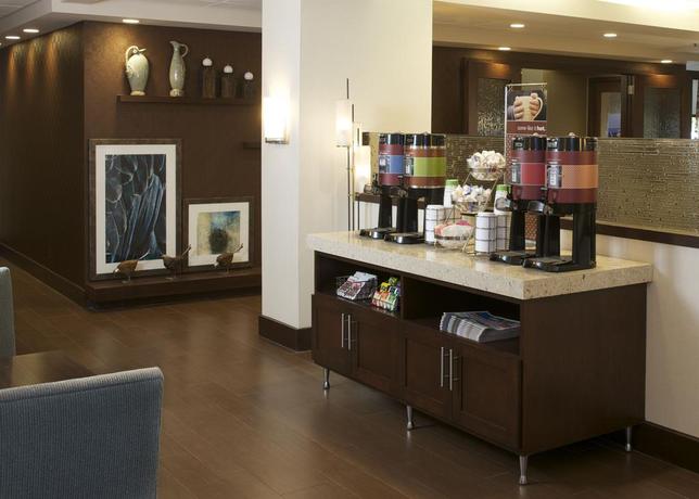 Imagen general del Hotel Hampton Inn Evansville. Foto 2