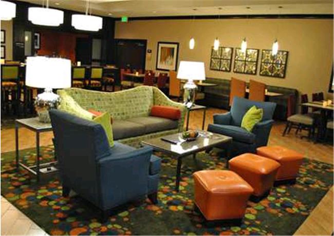Imagen general del Hotel Hampton Inn Evansville/airport. Foto 10