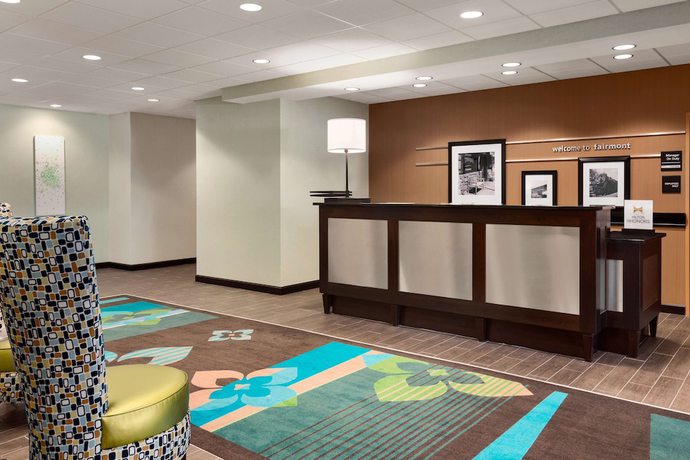 Imagen de los interiores del Hotel Hampton Inn Fairmont, Fairmont. Foto 17