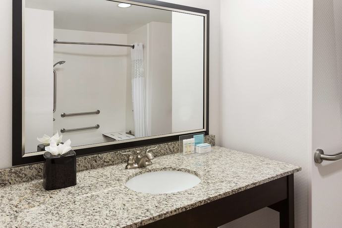 Imagen de la habitación del Hotel Hampton Inn Fairmont, Fairmont. Foto 8