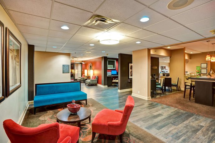 Imagen de los interiores del Hotel Hampton Inn Fairmont, Fairmont. Foto 20