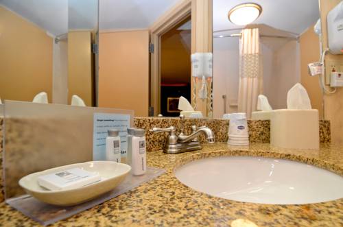 Imagen de la habitación del Hotel Hampton Inn Fall River/westport. Foto 7