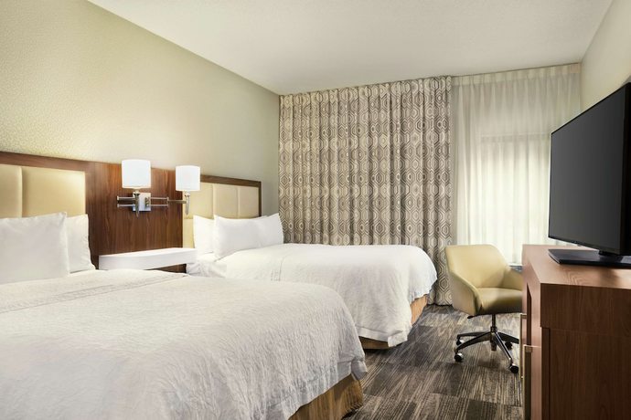 Imagen de la habitación del Hotel Hampton Inn Findlay. Foto 8