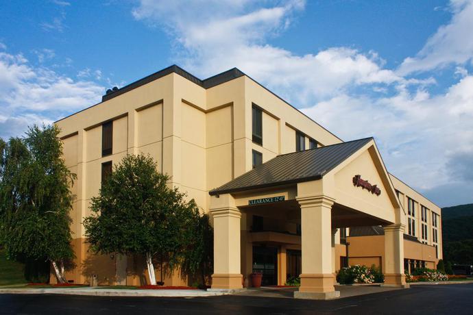 Imagen general del Hotel Hampton Inn Fishkill. Foto 3