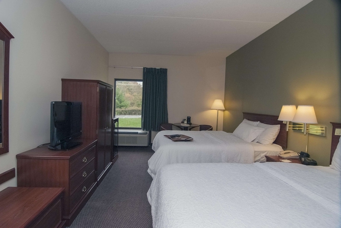 Imagen de la habitación del Hotel Hampton Inn Flemington. Foto 9