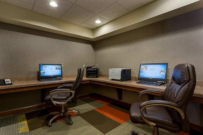 Imagen general del Hotel Hampton Inn Fort Collins. Foto 4