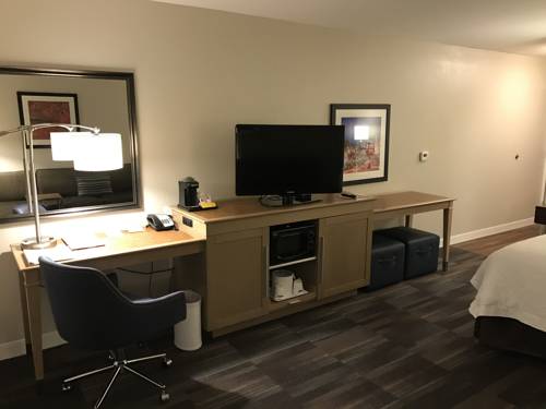 Imagen de la habitación del Hotel Hampton Inn Fort Smith. Foto 4
