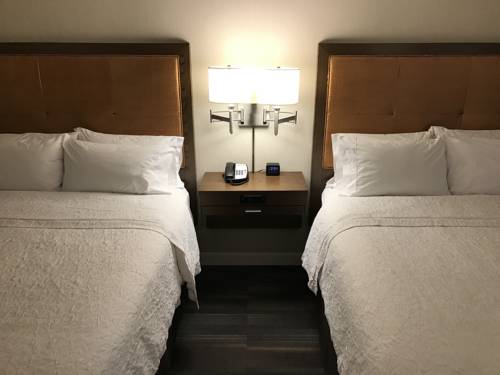 Imagen de la habitación del Hotel Hampton Inn Fort Smith. Foto 7