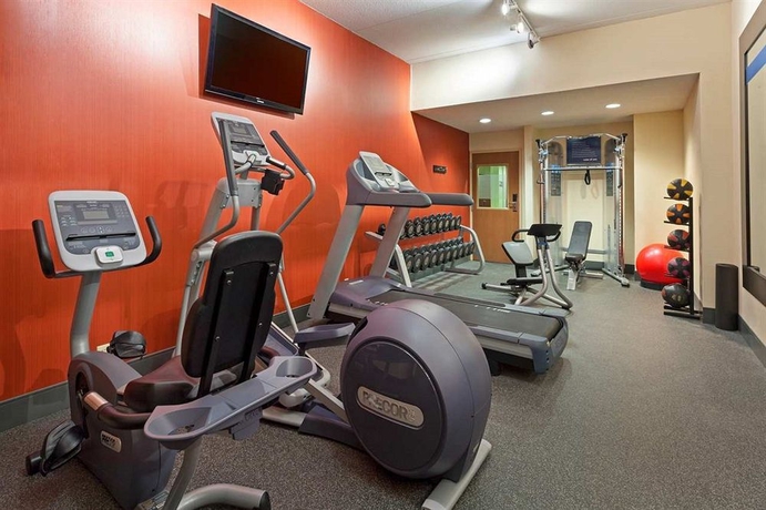 Imagen de los interiores del Hotel Hampton Inn Franklin/milford. Foto 12