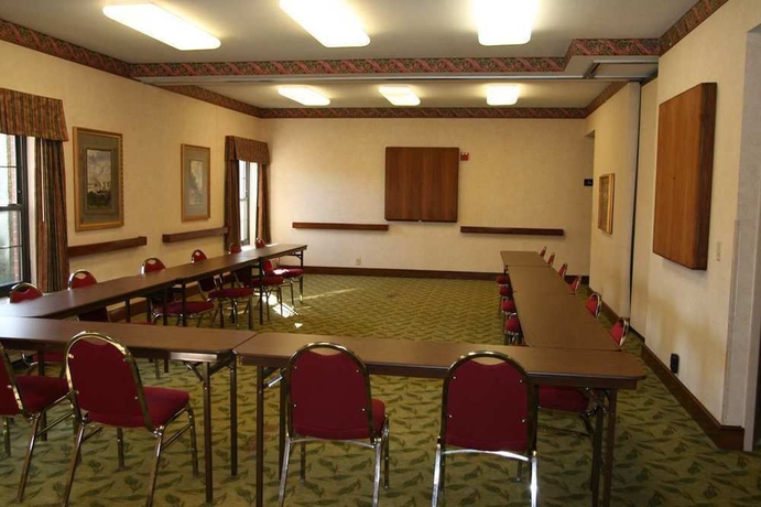 Imagen de los interiores del Hotel Hampton Inn Franklin/milford. Foto 14