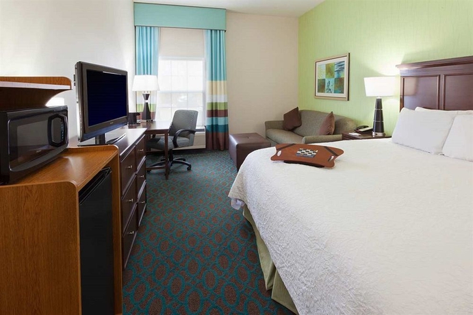 Imagen de la habitación del Hotel Hampton Inn Franklin/milford. Foto 6