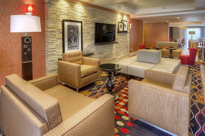 Imagen de los interiores del Hotel Hampton Inn Fremont. Foto 15