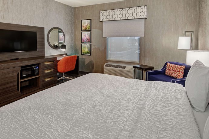 Imagen de la habitación del Hotel Hampton Inn Fresno Airport. Foto 10