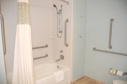 Imagen de la habitación del Hotel Hampton Inn Front Royal. Foto 4