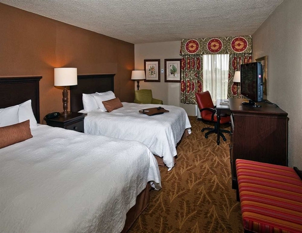 Imagen de la habitación del Hotel Hampton Inn Ft. Lauderdale Airport North Cruise Port. Foto 6