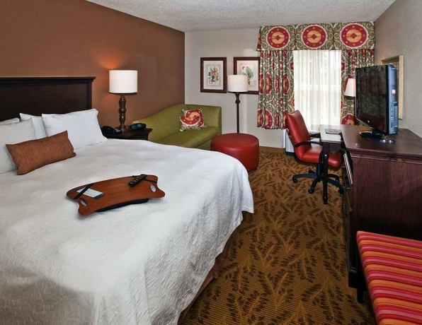 Imagen de la habitación del Hotel Hampton Inn Ft. Lauderdale Airport North Cruise Port. Foto 8