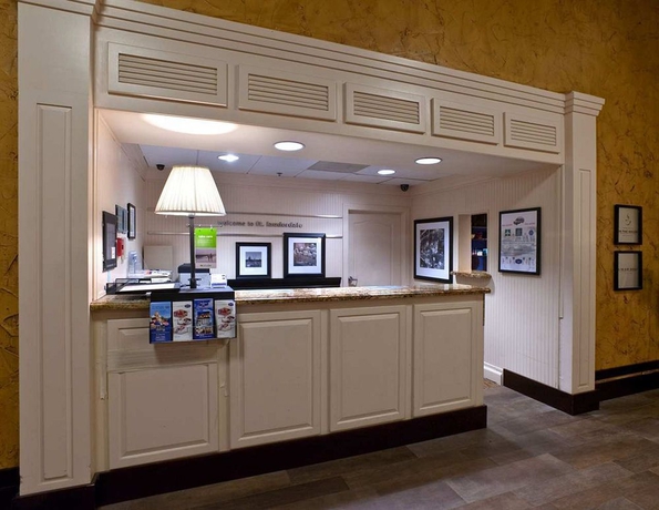 Imagen de los interiores del Hotel Hampton Inn Ft. Lauderdale Airport North Cruise Port. Foto 12