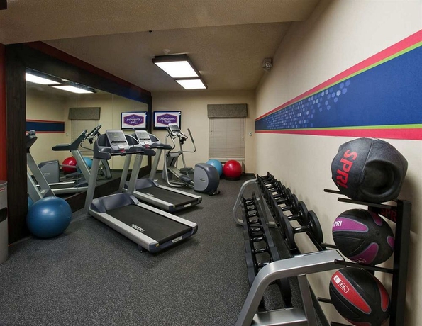 Imagen de los interiores del Hotel Hampton Inn Ft. Lauderdale Airport North Cruise Port. Foto 15