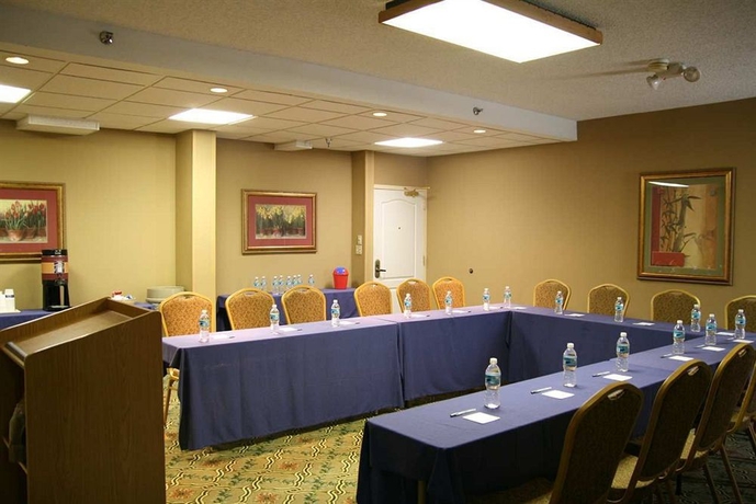 Imagen de los interiores del Hotel Hampton Inn Ft. Lauderdale-cypress Creek. Foto 9